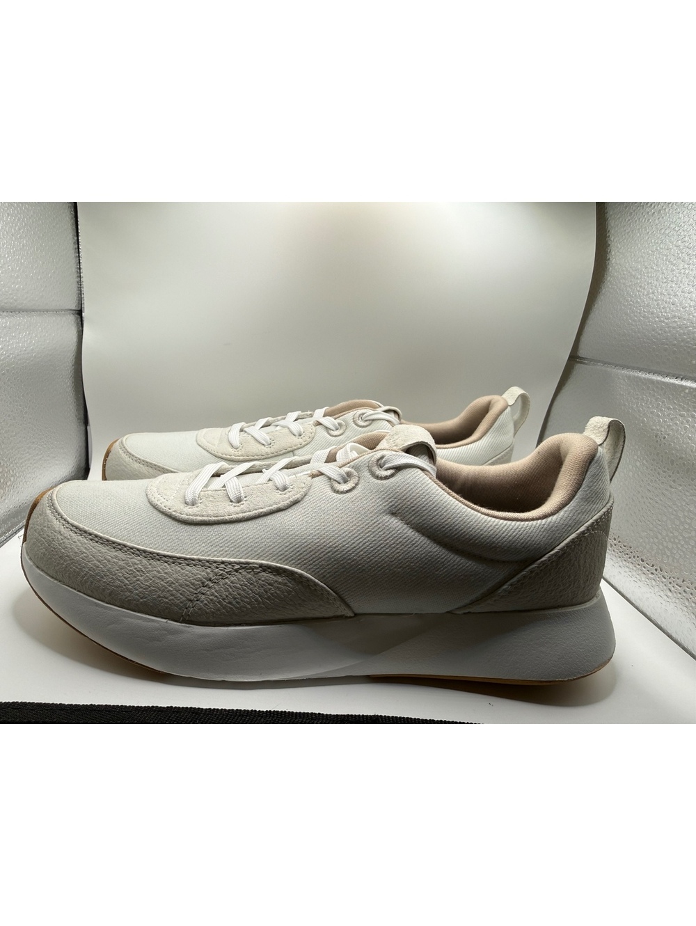 Allbirds Men’s 10 Courier Sneaker in Lux Blizzard